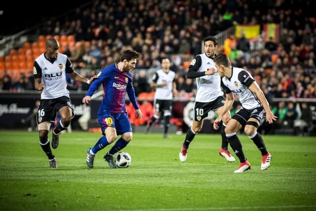 NBA伤病更新：哈登因伤缺席两场,